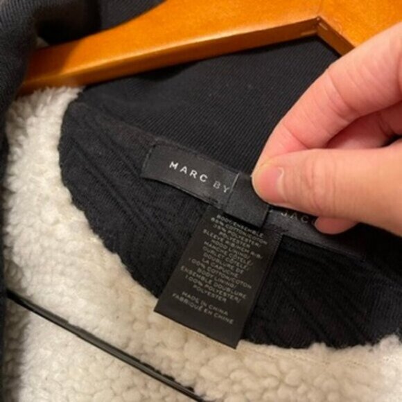 Marc by Marc Jacobs Cleo Quilted Fleece-Lined Jacket Black – S - Picture 11 of 15